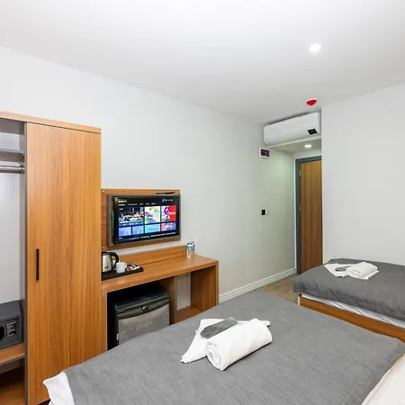 Hotel Mayza 3*