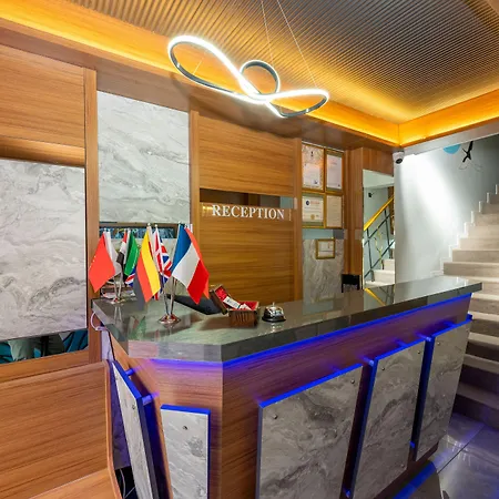 Mayza Hotel 3*