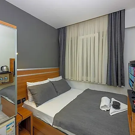 Otel Mayza 3*
