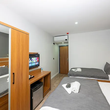 Hotel Mayza 3*